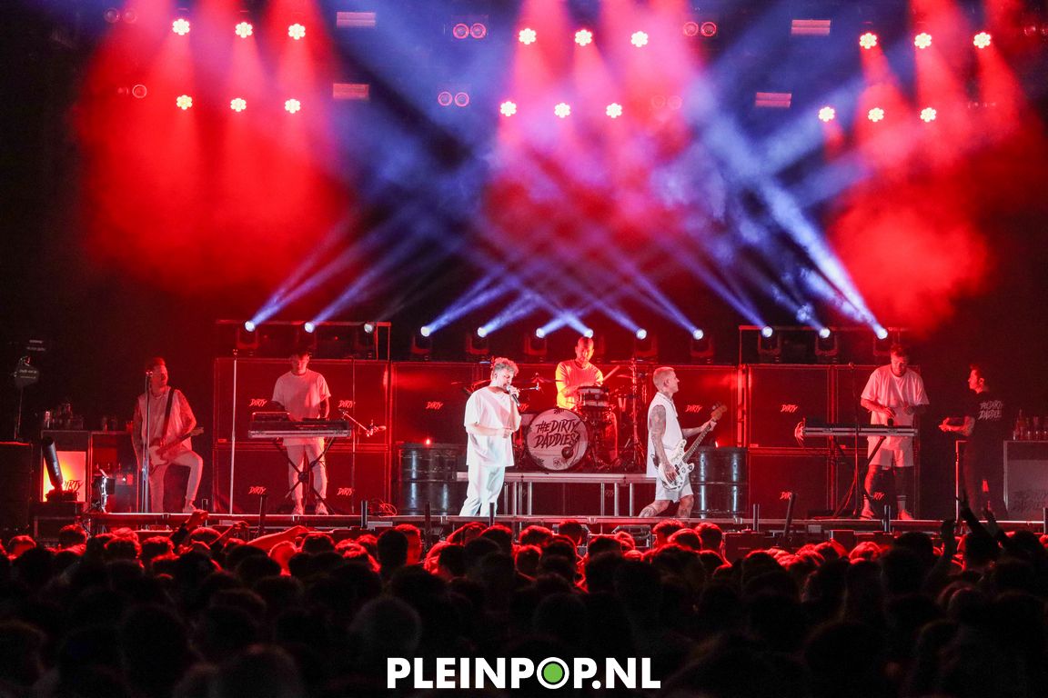 THE DIRTY DADDIES     (49)